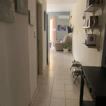 Eftihia By The Sea *