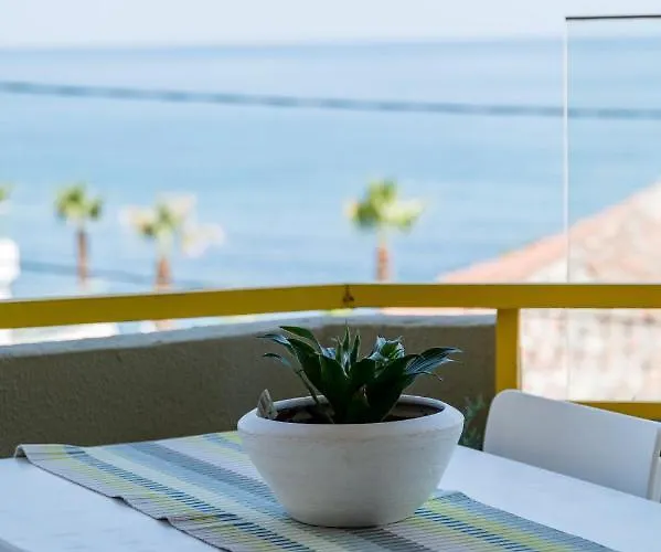 Eftihia By The Sea Retimno