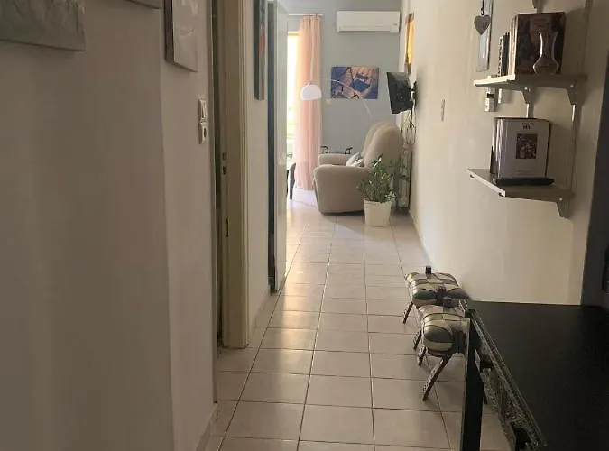 Eftihia By The Sea *