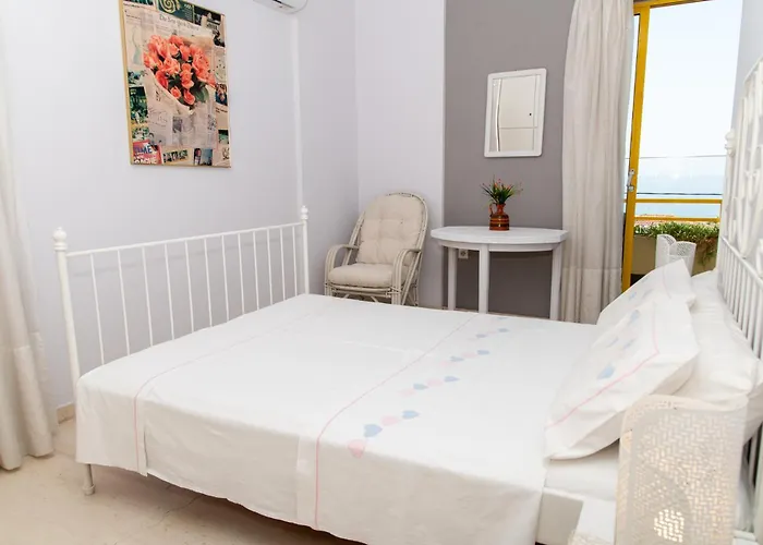 Apartament Eftihia By The Sea