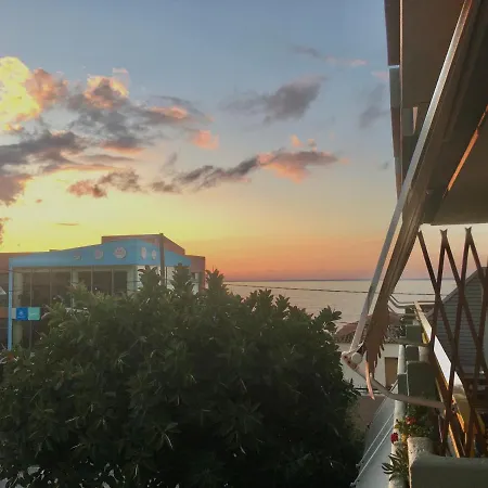 Eftihia By The Sea Апартаменты *