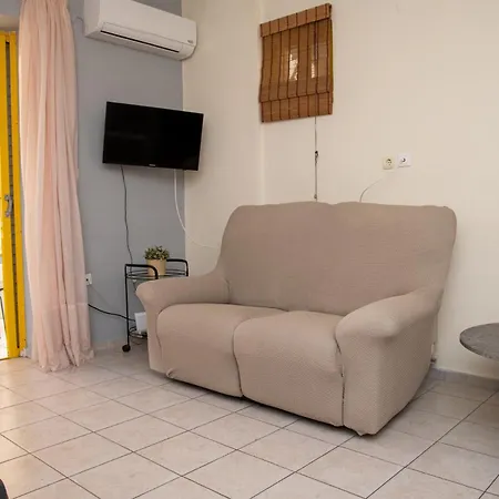 شقة Eftihia